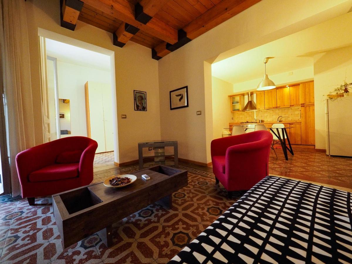 Appartamenti Villa Bellini Катания Экстерьер фото