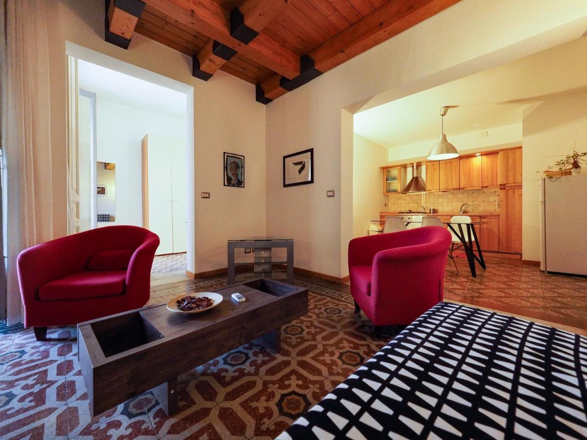 Appartamenti Villa Bellini Катания Экстерьер фото