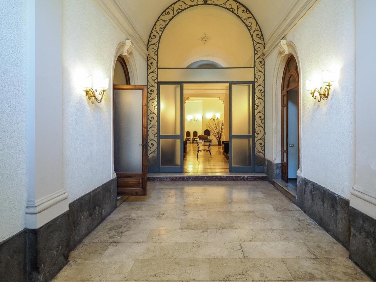 Appartamenti Villa Bellini Катания Экстерьер фото